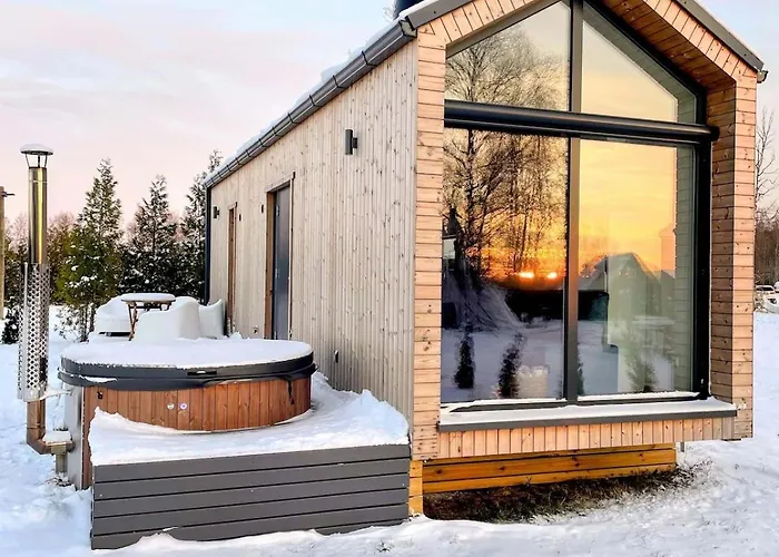 Ferienhaus Eco House With A Hot Tub